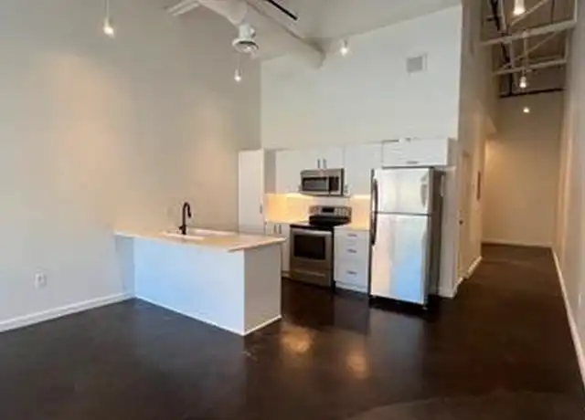 Property at 3012 Clover St Unit 102, Dallas, TX, 75226, 1 bed, 1 bath, [object Object]