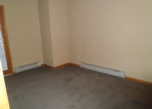 Property at 210 37th Ave E Unit 209, Superior, WI, 54880, 2 beds, 1 bath, [object Object]
