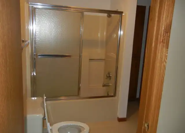 Property at 210 37th Ave E Unit 209, Superior, WI, 54880, 2 beds, 1 bath, [object Object]