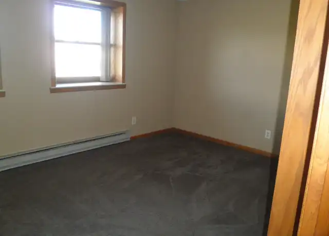 Property at 210 37th Ave E Unit 209, Superior, WI, 54880, 2 beds, 1 bath, [object Object]