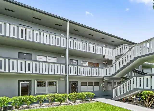 Property at 68 Suffolk F Unit 680, Boca Raton, FL, 33434, 1 bed, 1.5 baths, [object Object]