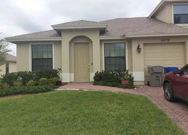 Property at 10070 W Villa Cir Unit 10070, Vero Beach, FL, 32966, 3 beds, 2 baths, [object Object]