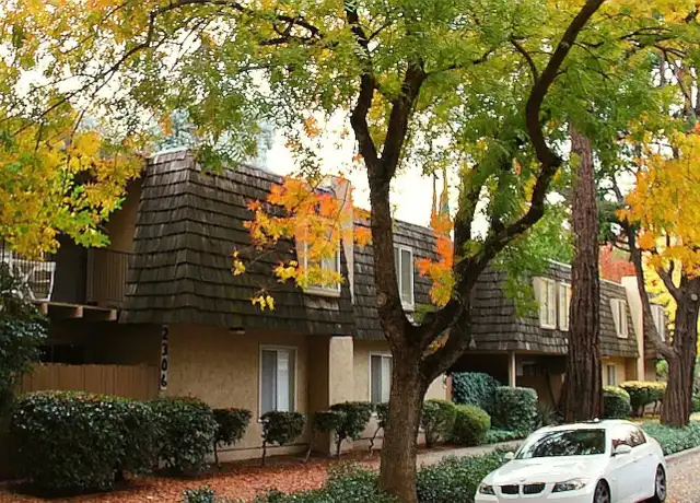 Property at 2300 G St Unit 6, Sacramento, CA, 95816, 1 bed, 1 bath, [object Object]