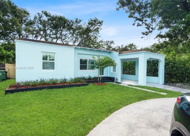 Property at 516 SW 12th Ct, Fort Lauderdale, FL, 33315, 2 beds, 1 bath, [object Object]