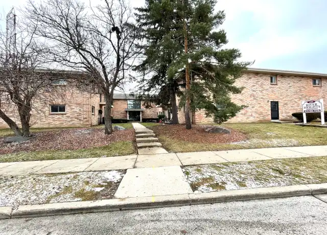 Property at 11229 W National Ave Unit 107, West Allis, WI, 53227, 1 bed, 1 bath, [object Object]