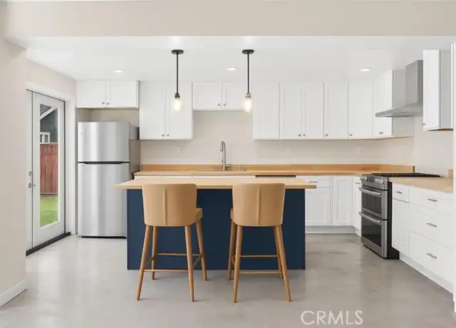 Property at 368 Newport Ave Unit A, Long Beach, CA, 90814, 2 beds, 1 bath, [object Object]