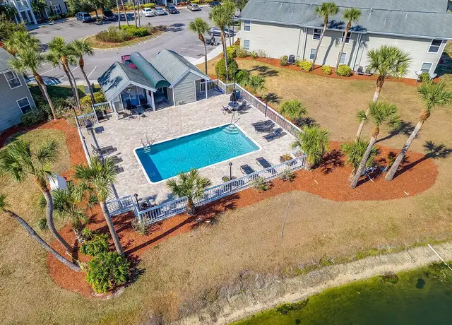 Photo of 8121 45th Ct E, Sarasota, FL 34243