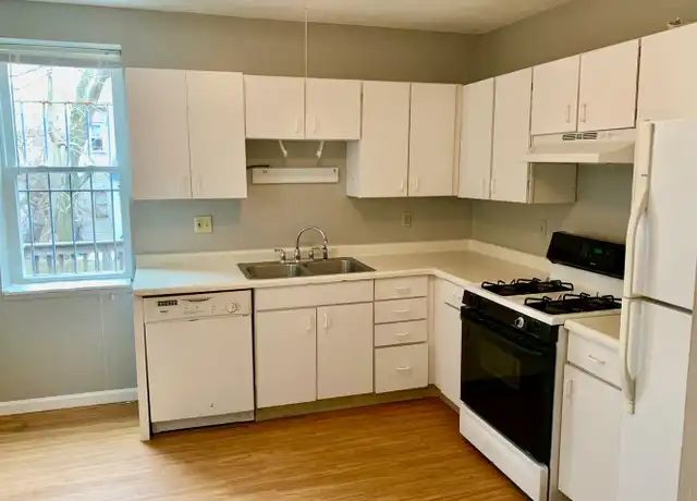 Property at 3206 Dawson St Unit 2, Pittsburgh, PA, 15213, 3 beds, 1 bath, [object Object]