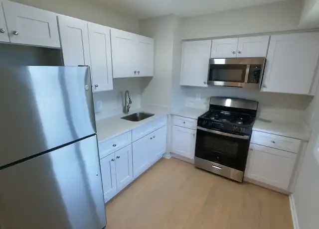 Property at 8810 Wesley Ave Unit 8810 101, Manassas, VA, 20110, 1 bed, 1 bath, [object Object]