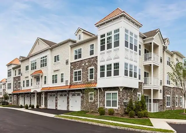 Property at Hillside Club - 1000 Murray Ct, Livingston, NJ, 07039, 2 beds, 2 baths, [object Object]