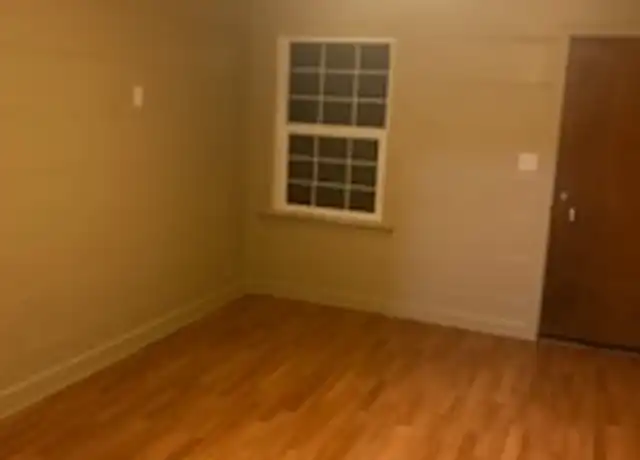 Property at 210 E Lake St, Mt Shasta, CA, 96067, 2 beds, 1 bath, [object Object]