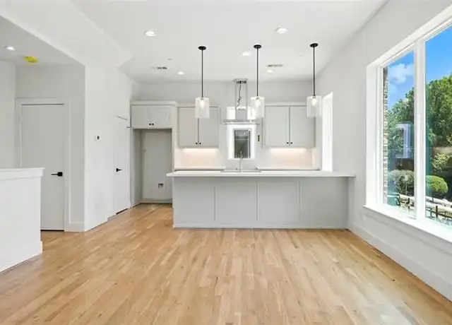 Property at 5833 Oram St Unit 4, Dallas, TX, 75206, 2 beds, 2 baths, [object Object]