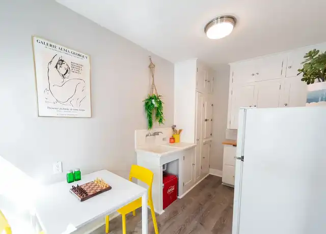Property at La Veda LLC - 308 Melrose Ave E, Seattle, WA, 98102, 0 beds, 1 bath, [object Object]