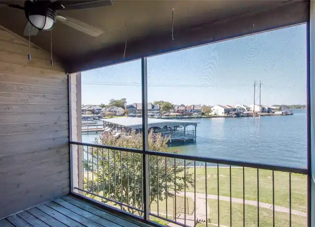 Property at 202 Lakeview Ter Bldg H, Montgomery, TX, 77356, 2 beds, 3 baths, [object Object]