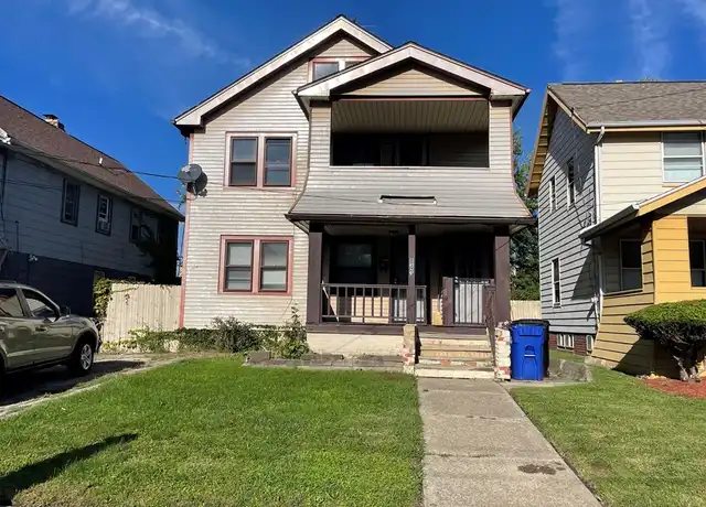 Property at 843 Rondel Rd Unit 1, Cleveland, OH, 44110, 2 beds, 1 bath, [object Object]