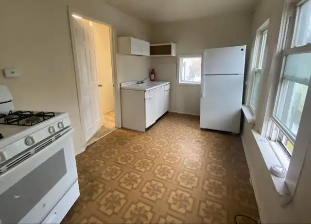 Property at 908 Schuyler St Unit 2A, Utica, NY, 13502, 1 bed, 1 bath, [object Object]