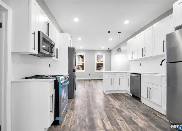 Property at 29 Edison St #2, Bloomfield, NJ, 07003, 2 beds, 1 bath, [object Object]