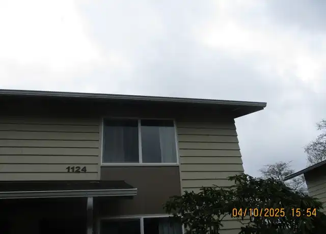 Property at 1124 Ruby Ct, Aberdeen, WA, 98520, 2 beds, 1.5 baths, [object Object]