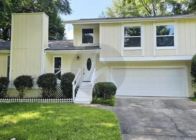 Property at 180 Moonshadow Ct, Roswell, GA, 30075, 3 beds, 2 baths, [object Object]