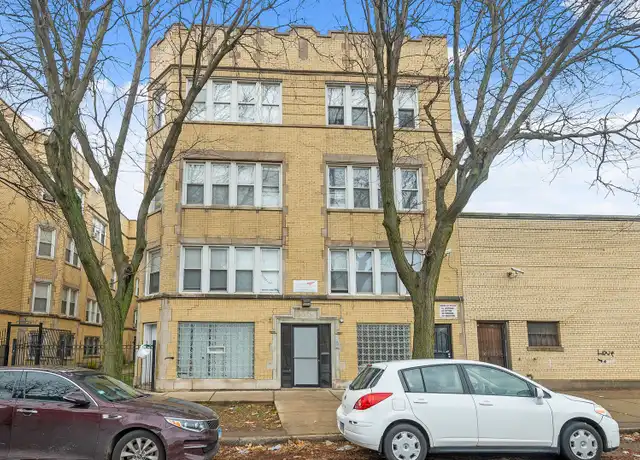 Property at 7110 S East End Ave Unit 7112-3B, Chicago, IL, 60649, 3 beds, 1 bath, [object Object]