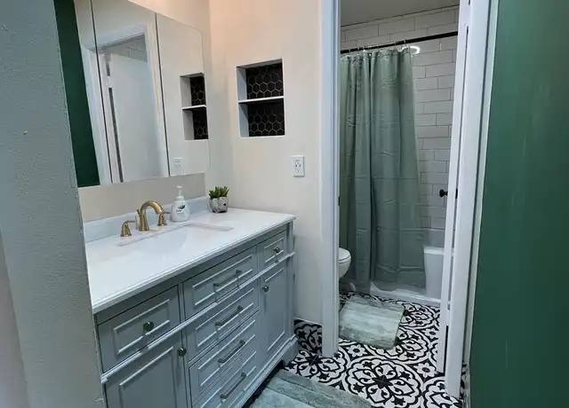 Property at 3331 Carambola Cir S #2410, Coconut Creek, FL, 33066, 1 bed, 1.5 baths, [object Object]