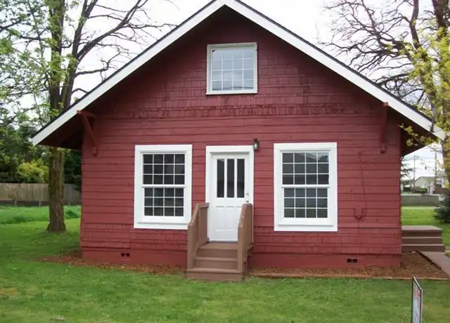 Property at 1126 Mellen St, Centralia, WA, 98531, 2 beds, 1 bath, [object Object]
