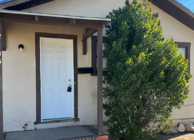 Property at 2105 Avenue T Unit A, Lubbock, TX, 79411, 1 bed, 1 bath, [object Object]