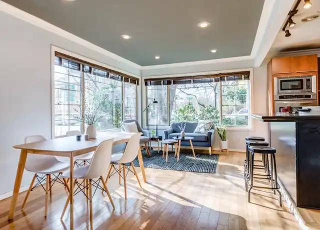 Property at 103 NE Tillamook St, Portland, OR, 97212, 2 beds, 1 bath, [object Object]