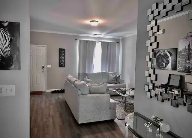 Property at 2822 Laurel Ridge Cir, Atlanta, GA, 30344, 1 bed, 1 bath, [object Object]