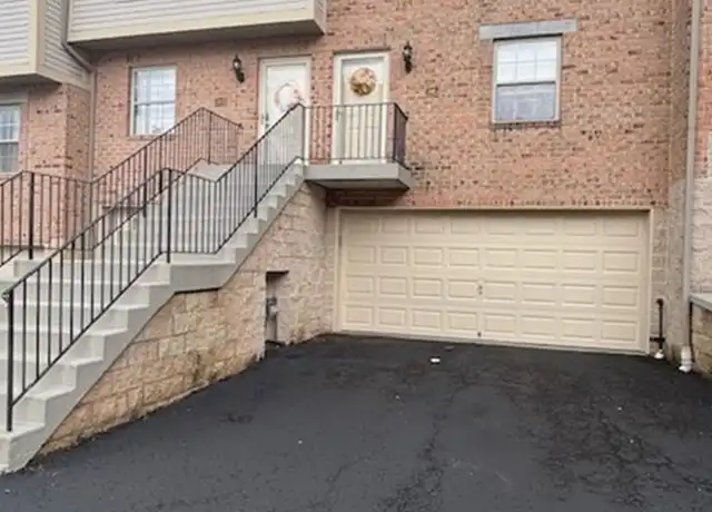 Property at 305 Berrington Ct, Bethel Park, PA, 15102, 2 beds, 2.5 baths, [object Object]