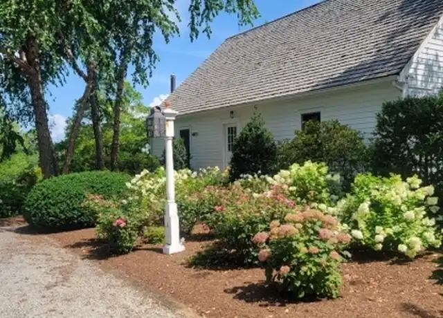 Property at 33 Rittenhouse Rd, Stockton, NJ, 08559, 1 bed, 1.5 baths, [object Object]