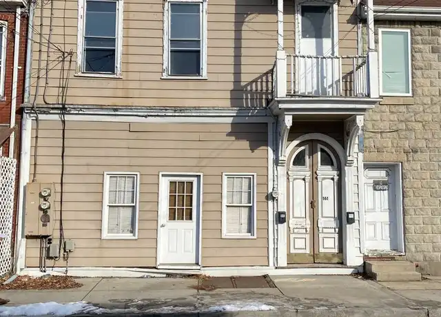 Property at 161 W North St Apt 3, Carlisle, PA, 17013, 3 beds, 1.5 baths, [object Object]