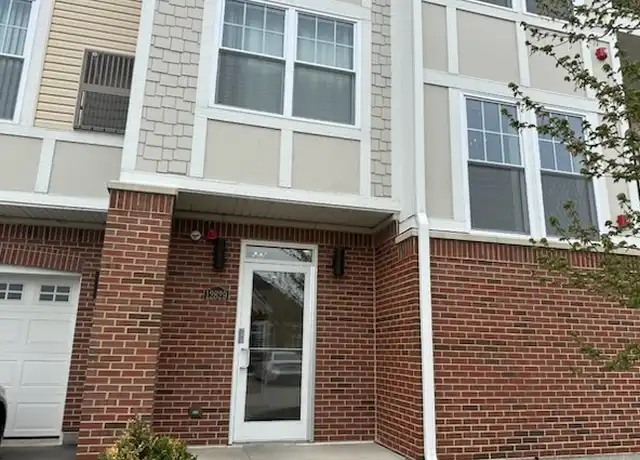 Property at 12829 Blue Spruce Dr Unit 303, Plainfield, IL, 60585, 3 beds, 2 baths, [object Object]