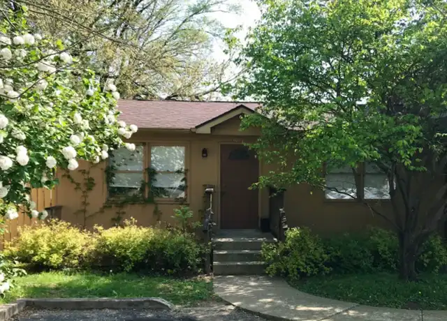 Property at 1513 S Walnut St Unit 102, Bloomington, IN, 47401, 3 beds, 2 baths, [object Object]