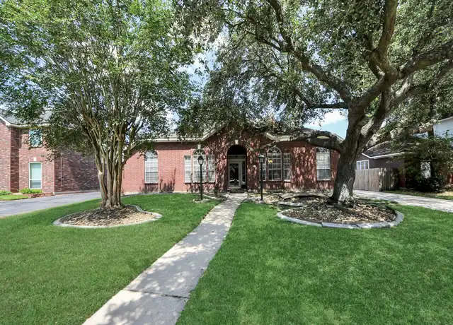 Property at 6406 Castle Lane Dr, Houston, TX, 77066, 3 beds, 2 baths, [object Object]