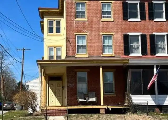 Property at 453 W Gay St, West Chester, PA, 19380, 2 beds, 1 bath, [object Object]