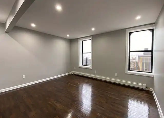 Property at 541 W 150th St Unit 15, New York, NY, 10031, 3 beds, 1.5 baths, [object Object]