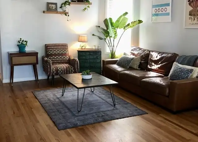 Property at 2837 N Springfield Ave Unit 2, Chicago, IL, 60618, 2 beds, 1 bath, [object Object]