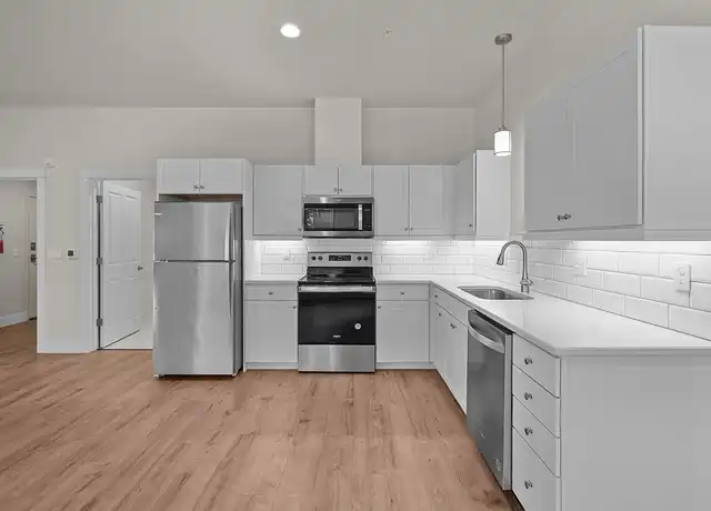 Property at High Street Terrace - 1053 High St, Eugene, OR, 97401, 1 bed, 1 bath, [object Object]
