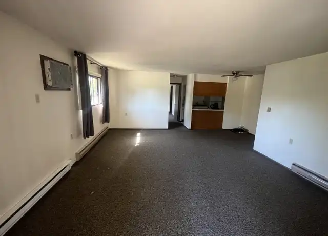 Property at 312 W Broadway St Unit 3, Viroqua, WI, 54665, 1 bed, 1 bath, [object Object]