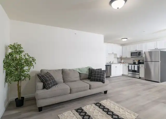 Property at 211 Quail Run Cir Unit 206, Moscow Mills, MO, 63362, 2 beds, 2 baths, [object Object]
