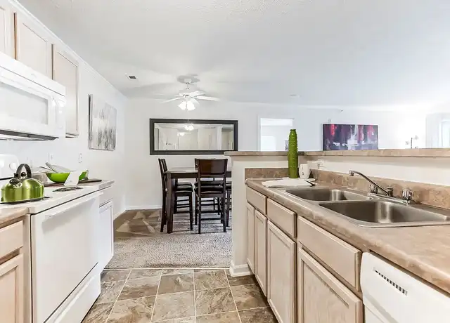 Property at The Overlook - 1310 SW Overlook Dr, Topeka, KS, 66615, 1-2 bed, 1-2 bath, [object Object]