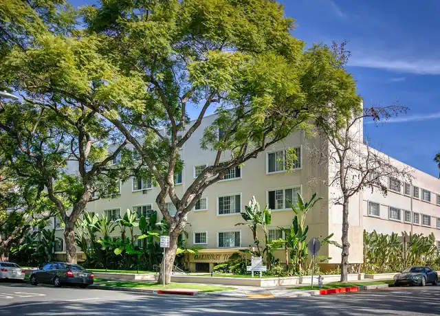Property at Oakhurst Towers - 400 N Oakhurst Dr, Beverly Hills, CA, 90210, 1-2 bed, 2 baths, [object Object]