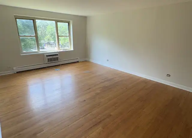 Property at 1775 W Highland Ave Unit 306, Chicago, IL, 60660, 2 beds, 1 bath, [object Object]