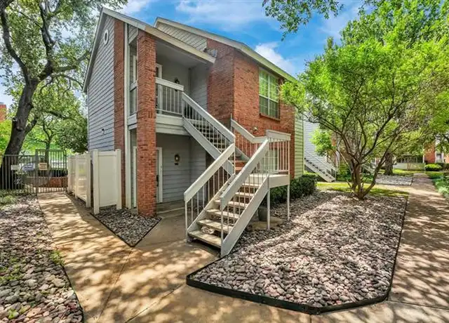 Property at 2105 St Michaels Dr, Arlington, TX, 76011, 1 bed, 1 bath, [object Object]