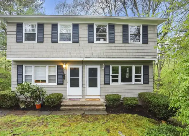 Property at 11 E Hills Dr #11, New Canaan, CT, 06840, 3 beds, 1.5 baths, [object Object]