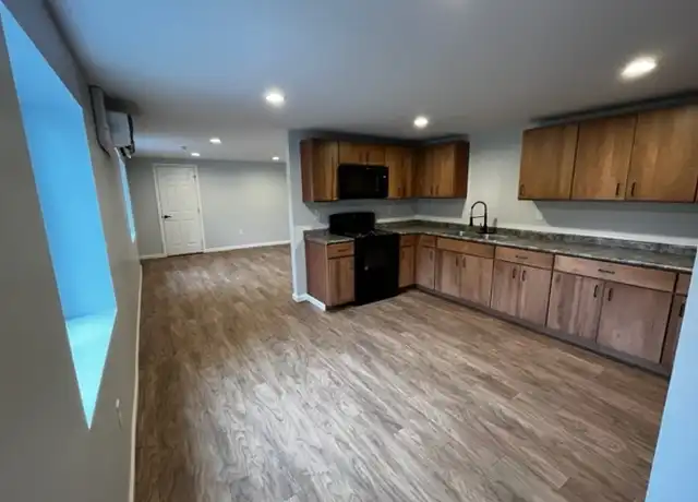 Property at 1 Avalon Cir, Eighty Four, PA, 15330, 1 bed, 1 bath, [object Object]