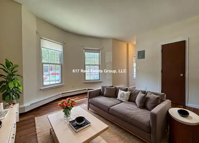 Property at 70 S Huntington Ave, Boston, MA, 02130, 1 bed, 1 bath, [object Object]