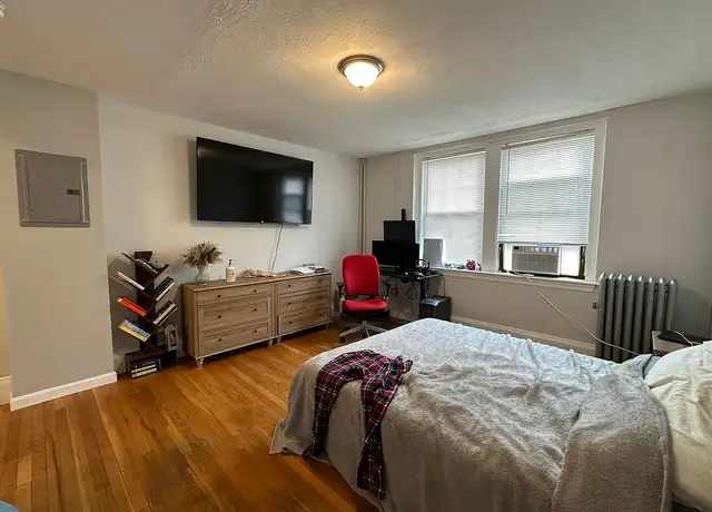 Photo of 208 Main St, Medford, MA 02155