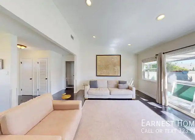 Property at 11928 Cohasset St, North Hollywood, CA, 91605, 2 beds, 1.5 baths, [object Object]